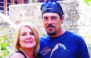 Jacobs, Rowe announce plans to wed October 6