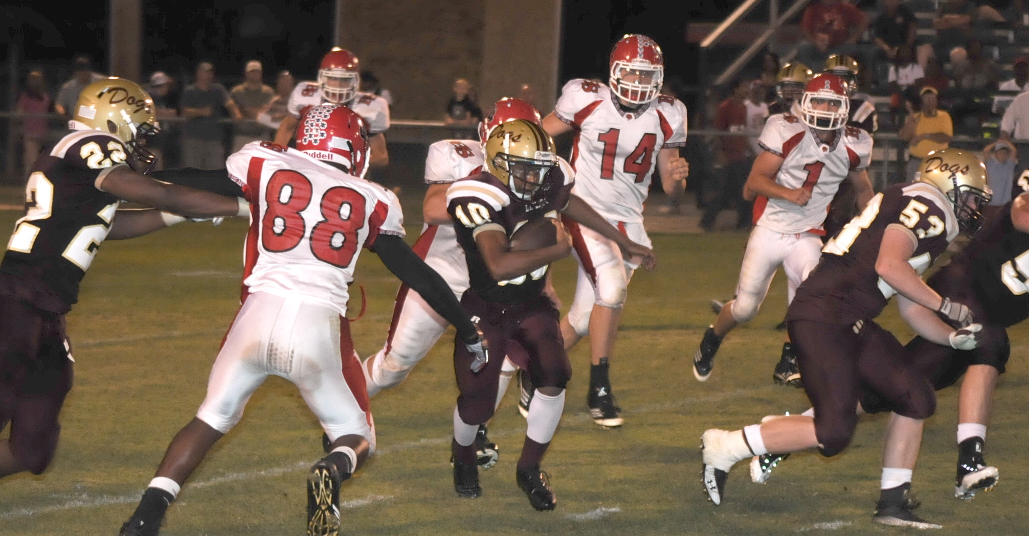 Blountstown Tigers host spring football jamboree May 18; Tigers beat